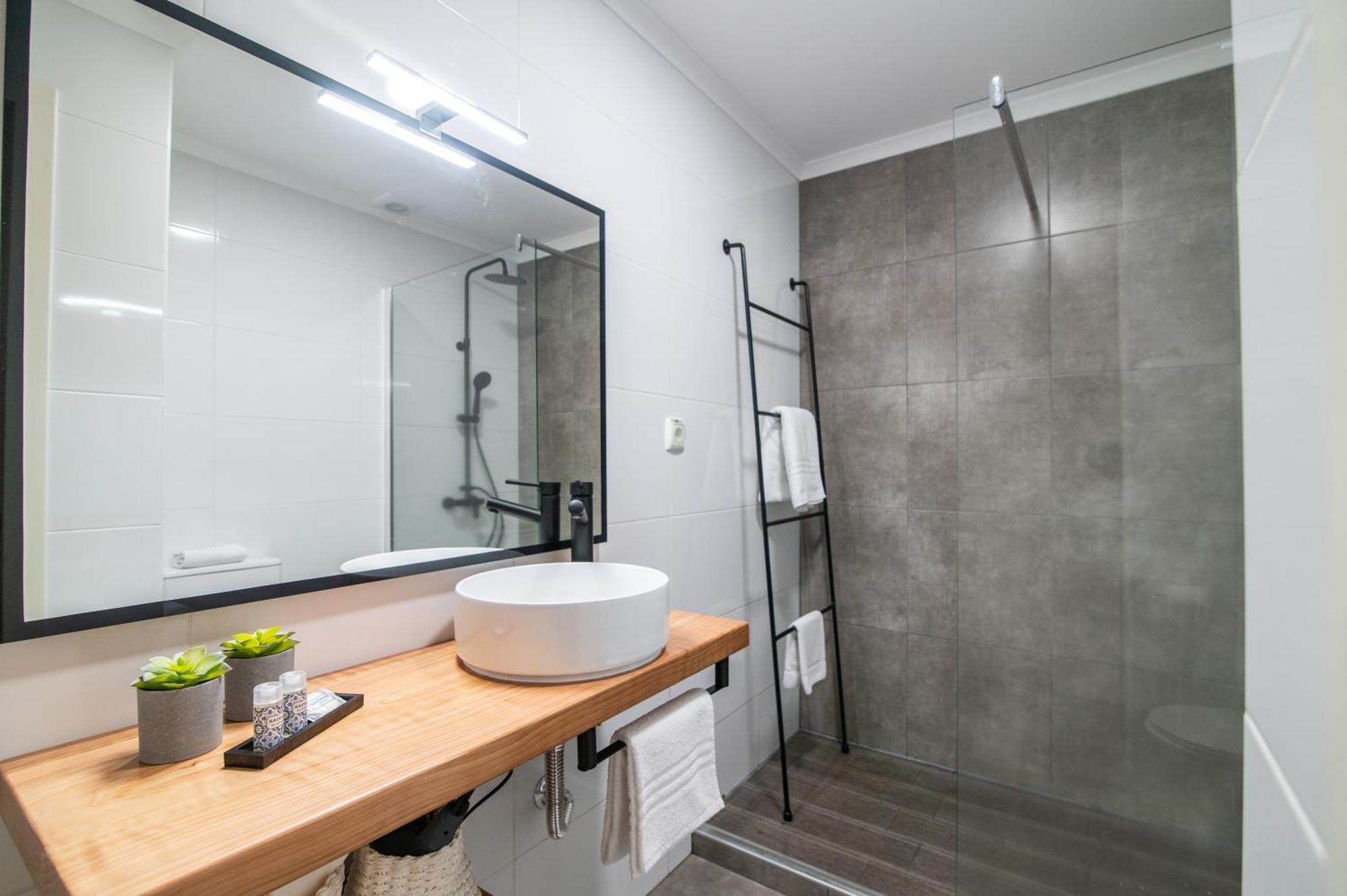 P&H Holiday Beach Apt Понта-Делгада Экстерьер фото